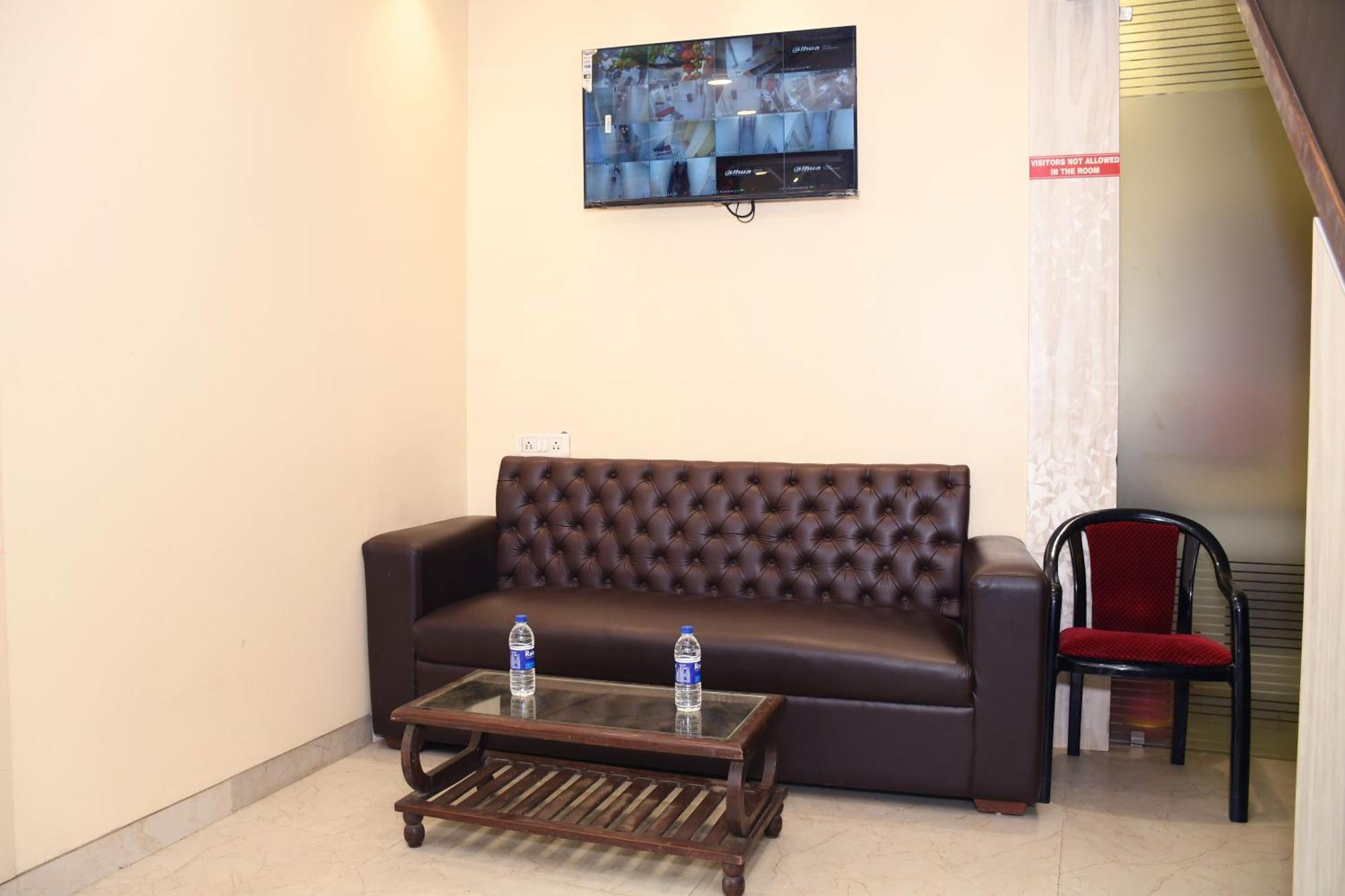 The Kiwwi Hotel — Photos 2